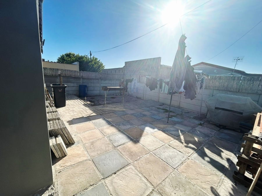 3 Bedroom Property for Sale in Highbury Park Western Cape